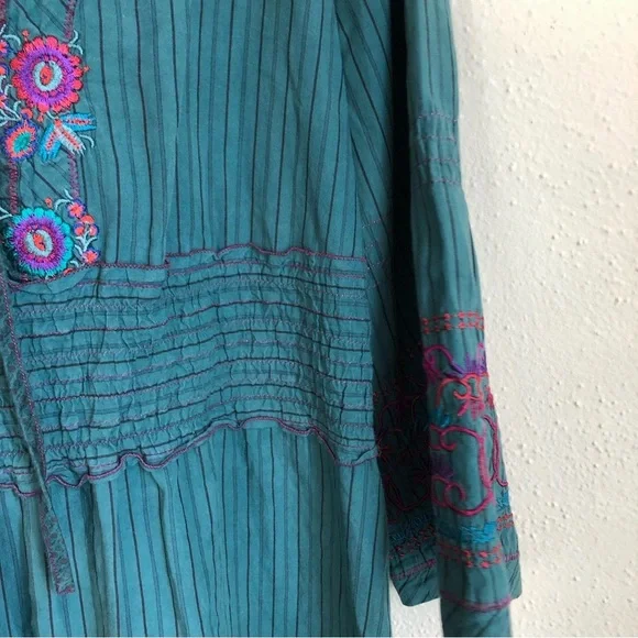 Johnny Was 3J Workshop Blue Stripe Embroidered Dress Size Medium - Picture 6 of 10